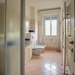 Casa Carina Centro Citta Con Garage Privato アパート