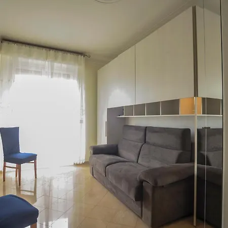 아파트 Casa Carina Centro Citta Con Garage Privato