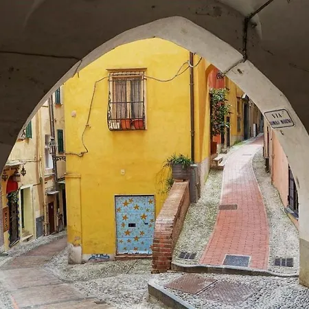 Casa Carina Centro Citta Con Garage Privato Санремо