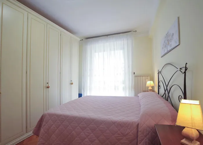 Casa Carina Centro Citta Con Garage Privato San Remo