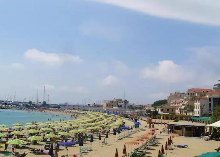 Appartement Casa Carina Centro Citta Con Garage Privato San Remo