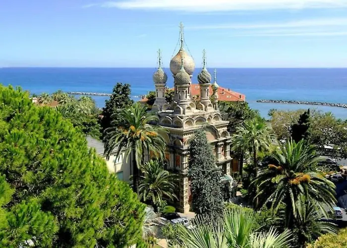 Casa Carina Centro Citta Con Garage Privato Appartement San Remo