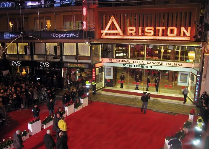 Casa Carina Centro Citta Con Garage Privato Appartement San Remo