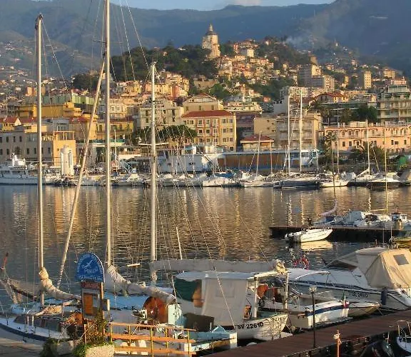 Casa Carina Centro Citta Con Garage Privato Apartamento