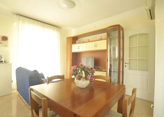 Casa Carina Centro Citta Con Garage Privato *